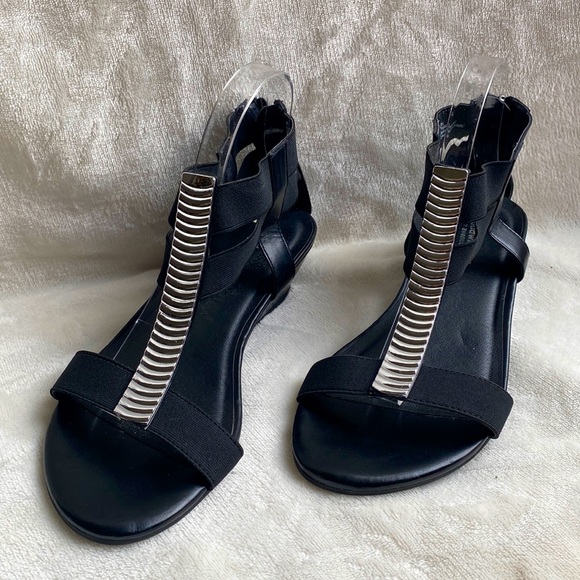 Black Wedges Size 9 - Picture 1 of 11